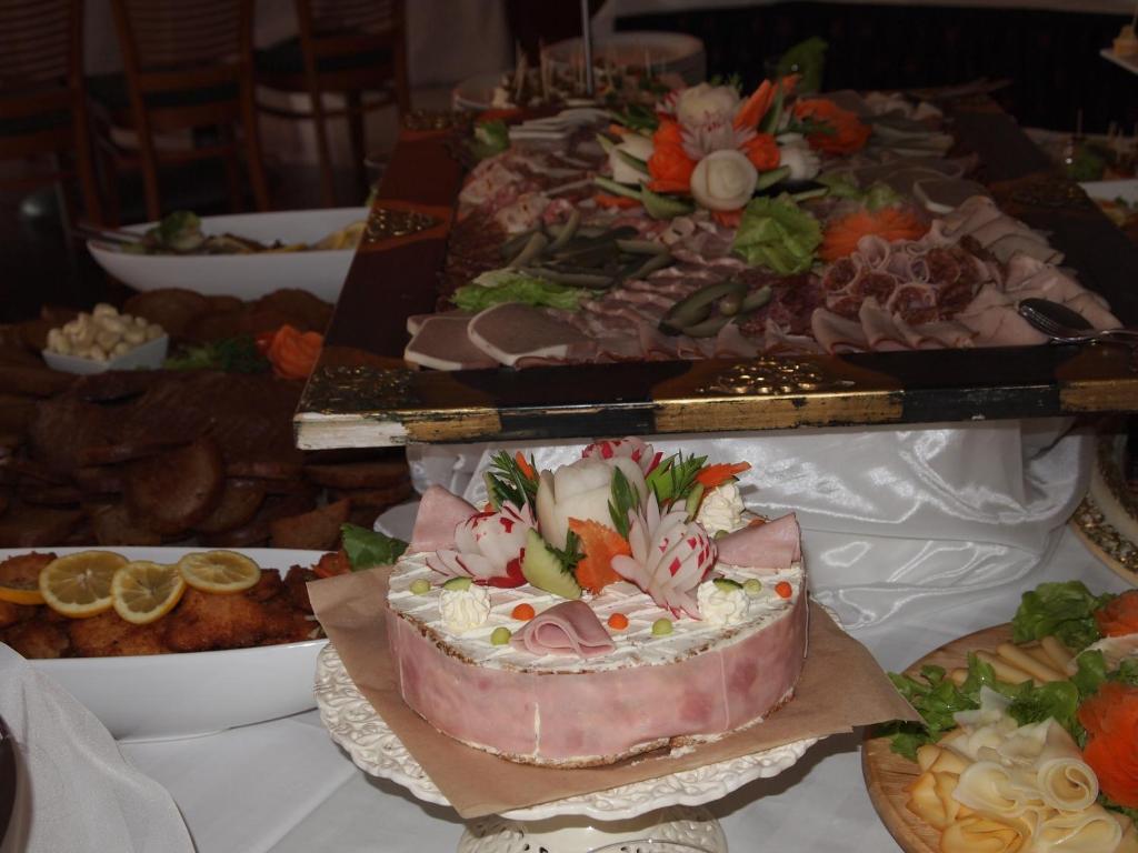Hotel Bila Ruze Písek Extérieur photo