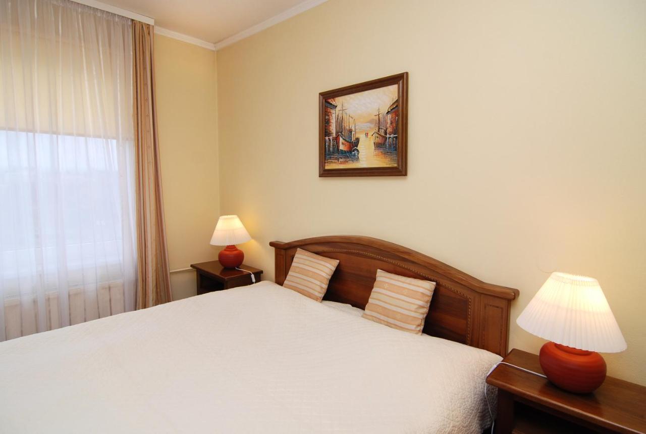 Hotel Bila Ruze Písek Extérieur photo